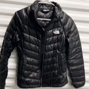 EUC North Face Black Puffer Jacket XS